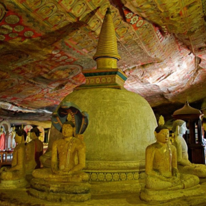 Dambulla Cave Temple 