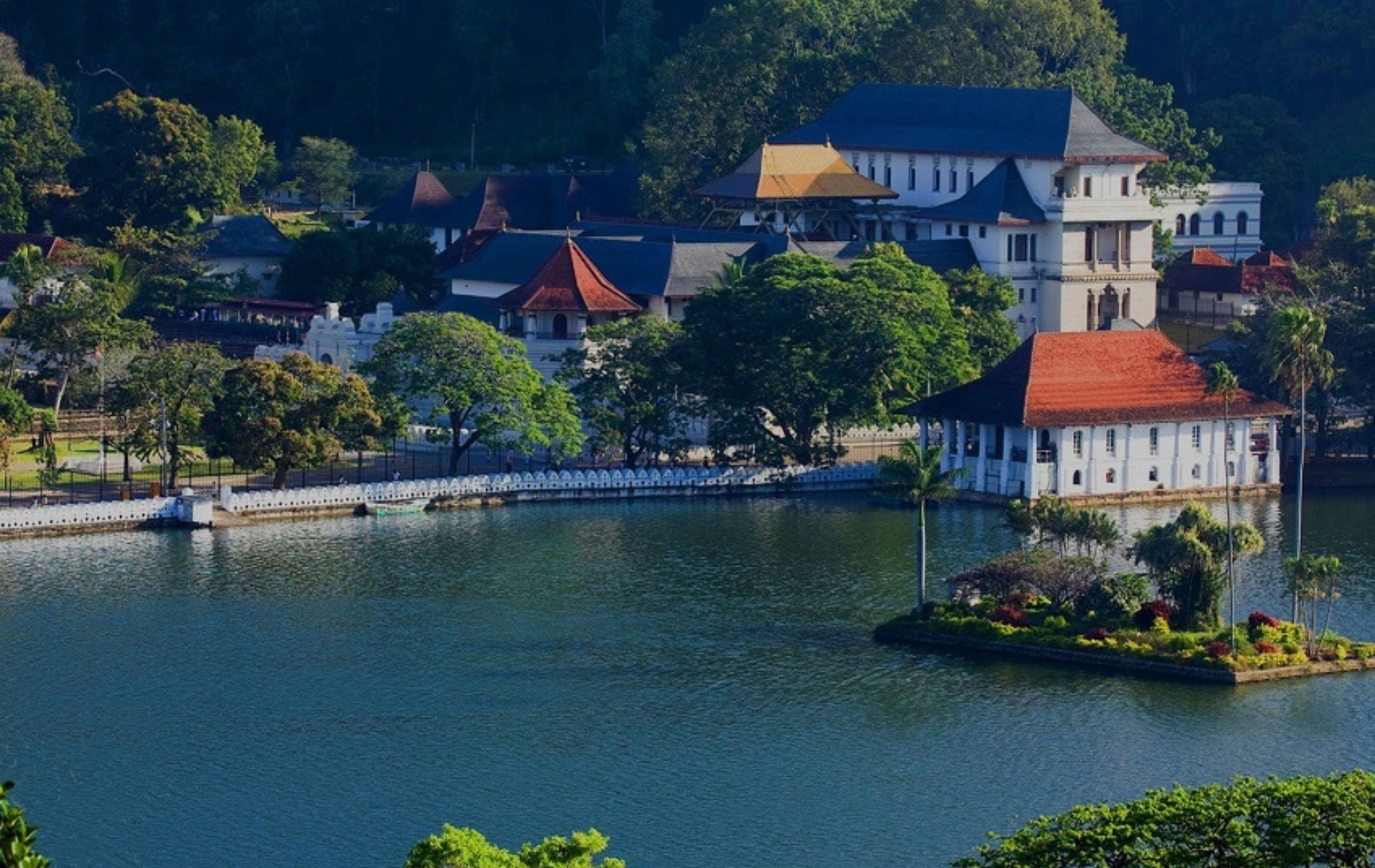 Arrival in Kandy